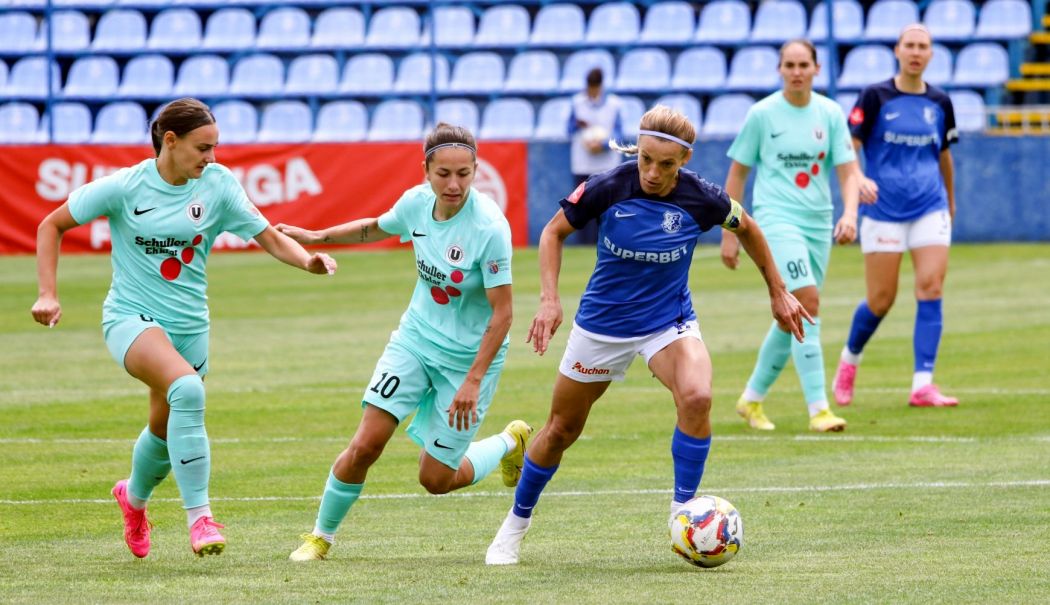 Campioana României la fotbal feminin, Farul Constanţa, duel „de foc” în prima etapă din noul sezon