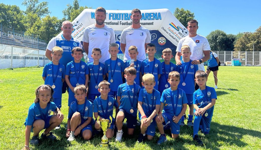 Academia Hagi 2017, vicecampioana turneului „Junior's Cup Bulgaria” la fotbal - 1-1722593427.jpg