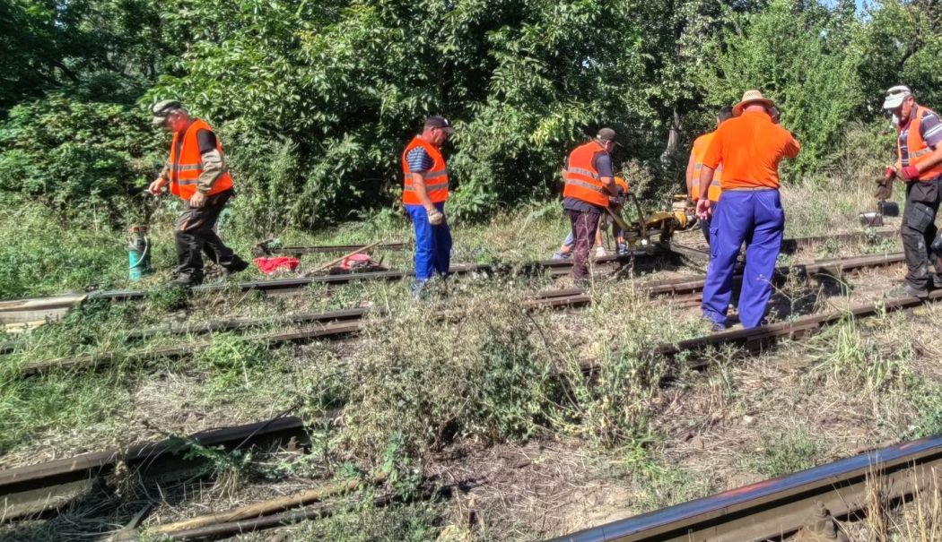 Infrastructură feroviară: Lucrări de modernizare pe liniile din zona Constanţa Vii - 1-1724754805.jpg