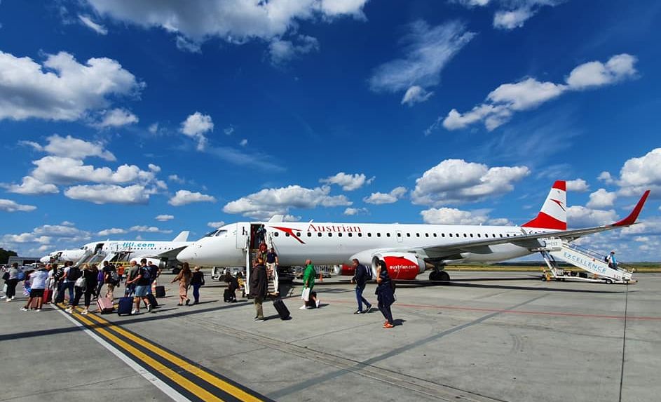Investiţii, transport aerian, finanţe. INFO economic - 1-1725271293.jpg