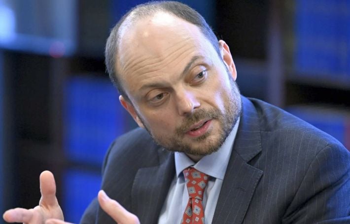 Emmanuel Macron salută curajul şi lupta opozantului rus Vladimir Kara-Murza - 1-1725953510.jpg