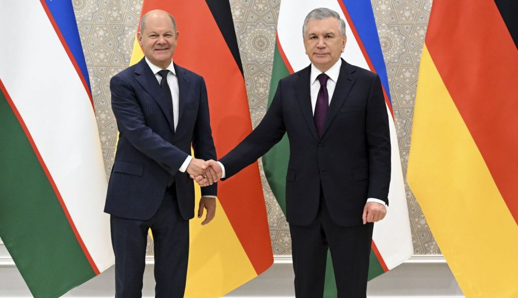 Cancelarul german Olaf Scholz a semnat la Samarkand un acord cu Uzbekistan - 1-1726470055.jpg