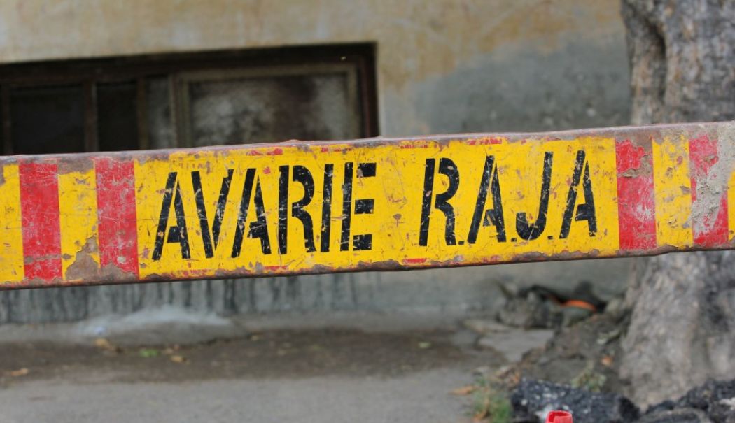 RAJA: Avarie în reţeaua din Cernavodă, locuitorii de pe trei străzi rămân fără apă