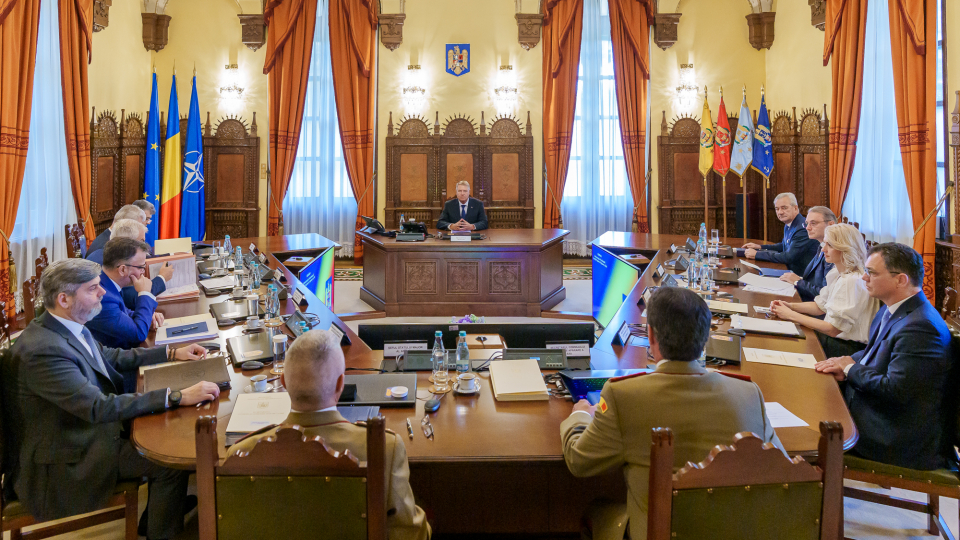 Conflictul din Ucraina, parteneriatul cu Republica Moldova şi înzestrarea Armatei, pe ordinea de zi a CSAT - 1-1726724533.jpg