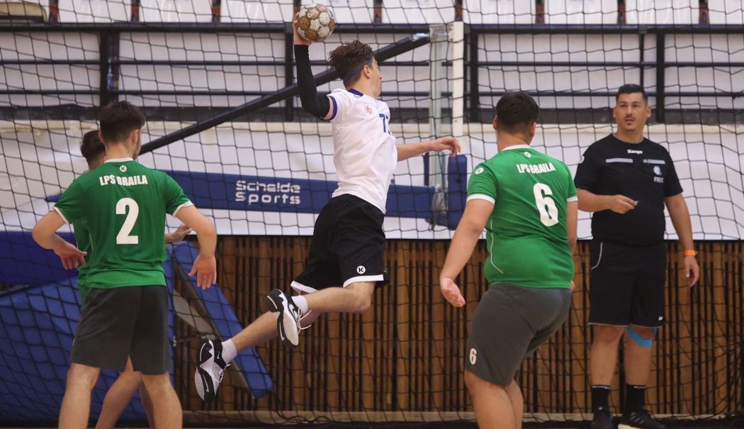 Handbaliştii juniori, start ca din puşcă în noua ediţie a Campionatului Naţional - 1-1727180367.jpg