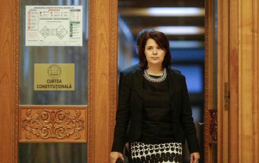 A încetat din viaţă deputata Simona-Maya Teodoroiu, fostă judecătoare CCR