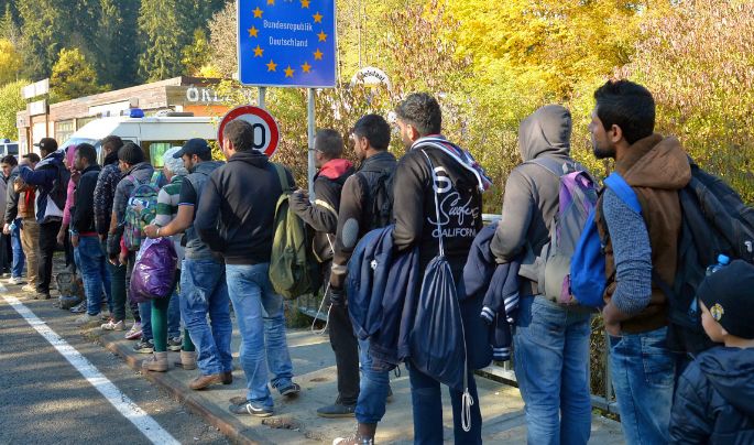 Comisia Europeană va propune o nouă legislaţie pentru a încuraja expulzările de migranţi ilegali - 1-1728976116.jpg