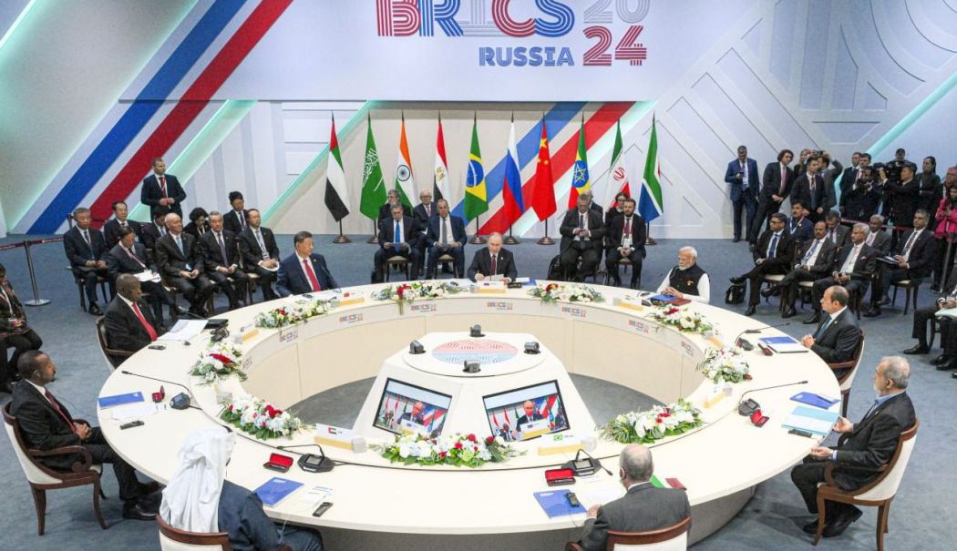 Vladimir Putin se laudă cu ţările care aspiră să devină membre ale organizaţiei BRICS - 1-1729756394.jpg