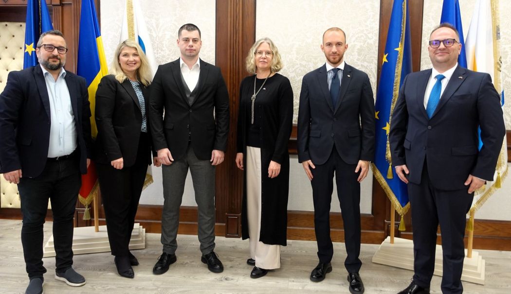 Ambasadorul Estoniei în România, Bulgaria şi Moldova, vizită în portul Constanţa