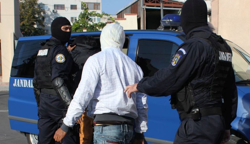 DIICOT, Operaţiunea Ghost Guns. 131 de percheziţii în Bucureşti şi în şase judeţe ale ţării - 1-1730702719.jpg