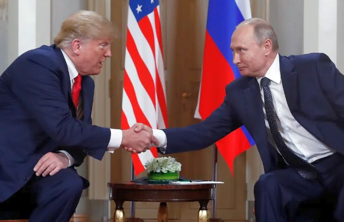Vladimir Putin se declară gata să reia contactul cu Donald Trump - 1-1731052316.jpg