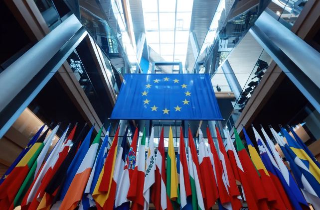 Uniunea Europeană acordă 18,1 miliarde euro Ucrainei în cadrul unui angajament al G7 - 1-1732867298.jpg