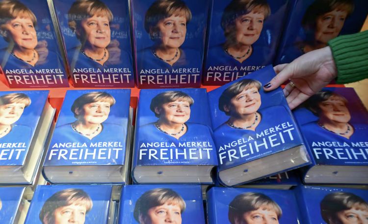 Cartea scrisă de Angela Merkel, cea mai de succes în acest an în Germania - 1-1733386116.jpg