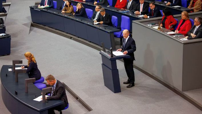 Cancelarul Olaf Scholz a pierdut votul de încredere în parlament. Urmează alegeri anticipate - 1-1734425479.jpg
