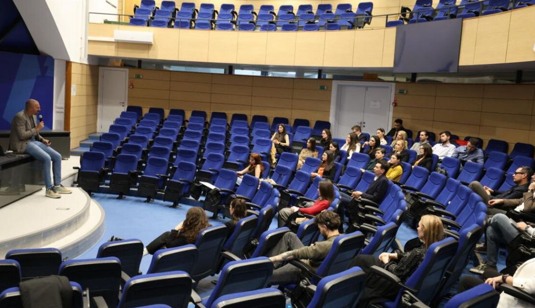 Reuniune de succes a absolvenţilor ANF şi UEFA Academy, la Casa Fotbalului - 1-1737374133.jpg