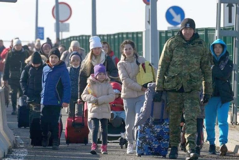 Polonia ar putea restrânge ajutoarele sociale acordate refugiaţilor ucraineni - 1-1737705507.jpg