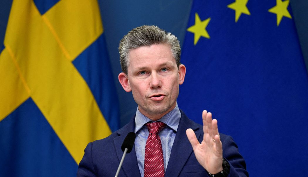 Suedia anunţă un pachet de ajutor militar de 1,18 miliarde de euro pentru Ucraina - 1-1738308337.jpg