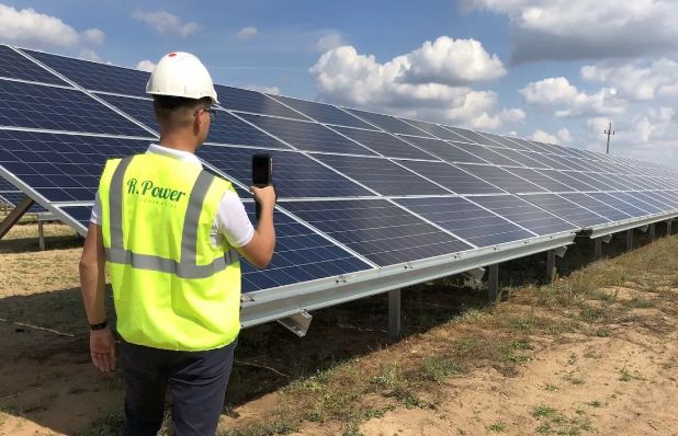 Energie curată! Patru noi parcuri fotovoltaice vor fi înfiinţate în judeţul Constanţa
