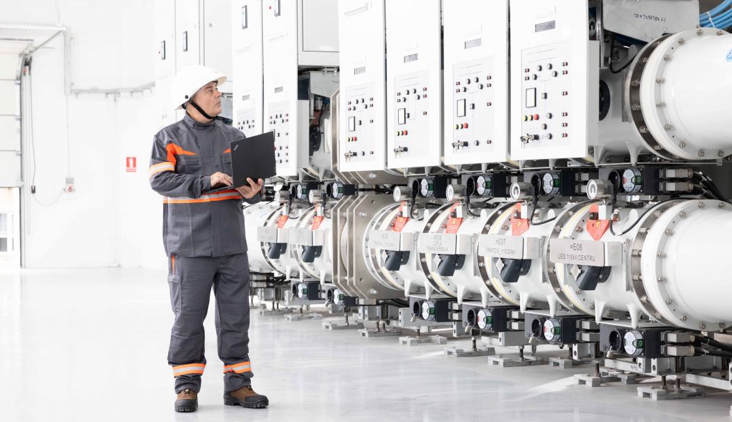 Reţele Electrice România, investiţie de 1,2 miliarde lei în 2024 în modernizarea şi digitalizarea reţelelor electrice de distribuţie - 1-1739284640.jpg