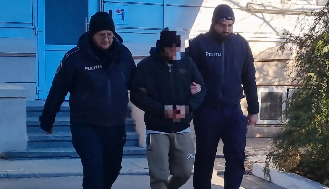 Bărbat de 30 de ani, reținut după ce a condus un autoturism beat și fără permis