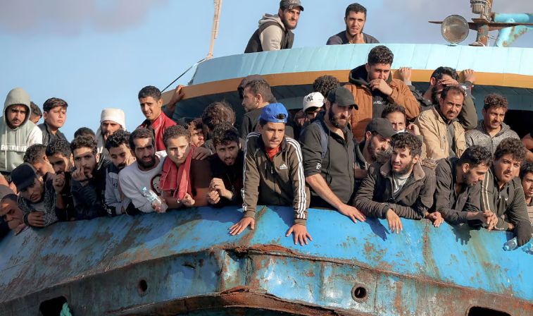 Grecia cere UE o nouă listă cu ţări sigure pentru returnarea migranţilor ilegali - 1-1742544091.jpg