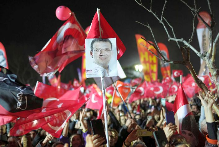 Turcia: Opoziţia cheamă la un miting uriaş sâmbătă, la Istanbul - 1-1742979652.jpg