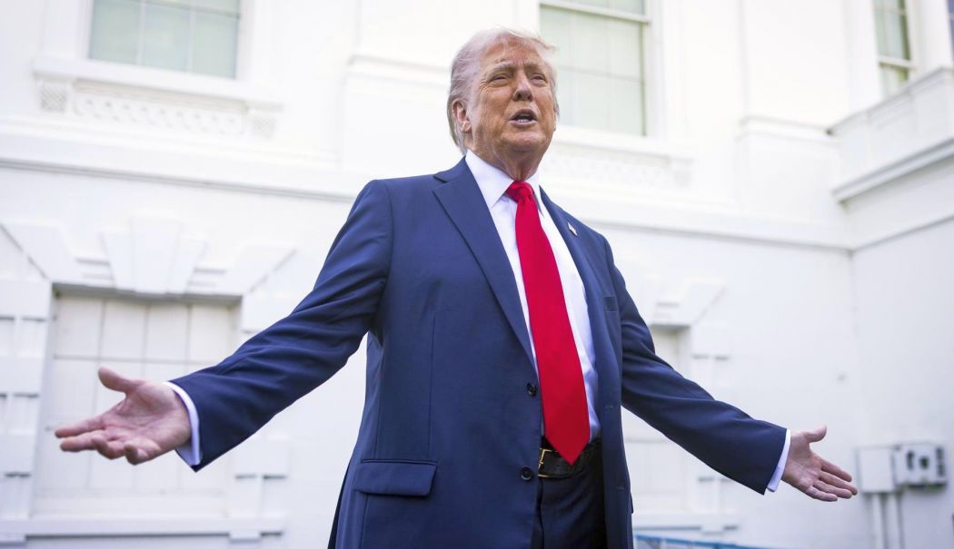 Donald Trump, despre războiul din Ucraina: „Încerc să curăţ mizeria lăsată de Obama şi Biden!” - 1-1745825575.jpg