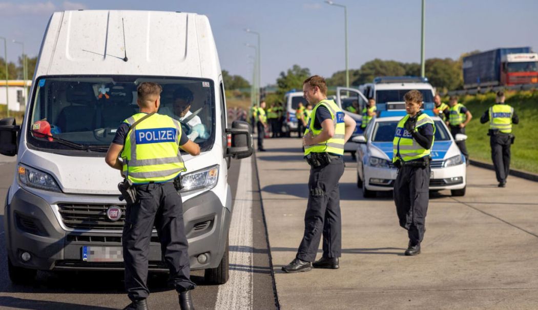 Umanitate, dar şi ordine! Germania îşi înăspreşte controalele la frontiere - 1-1746425795.jpg