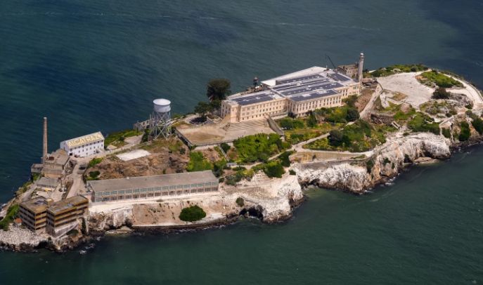 Donald Trump a ordonat redeschiderea şi modernizarea închisorii Alcatraz - 1-1746427922.jpg