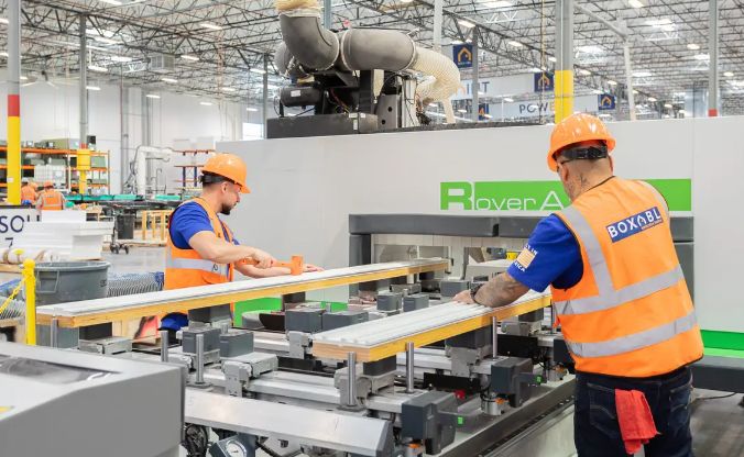 Investiţii străine, producţie industrială, deficit cont curent. INFO economic - 1-1747218612.jpg