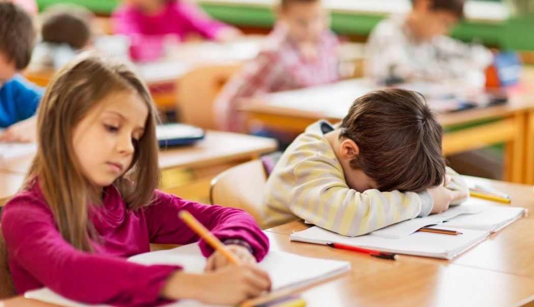 Vineri, începe a doua etapă de înscriere în învăţământul primar