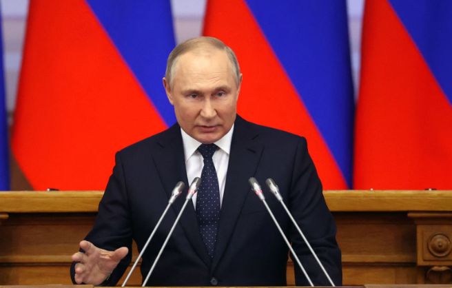 Vladimir Putin: „Reînarmarea NATO nu reprezintă o ameninţare pentru Rusia” - 1-1750316457.jpg