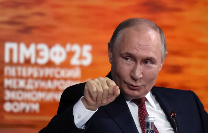 Vladimir Putin acuză NATO de provocarea unei curse a înarmării - 1-1750841443.jpg