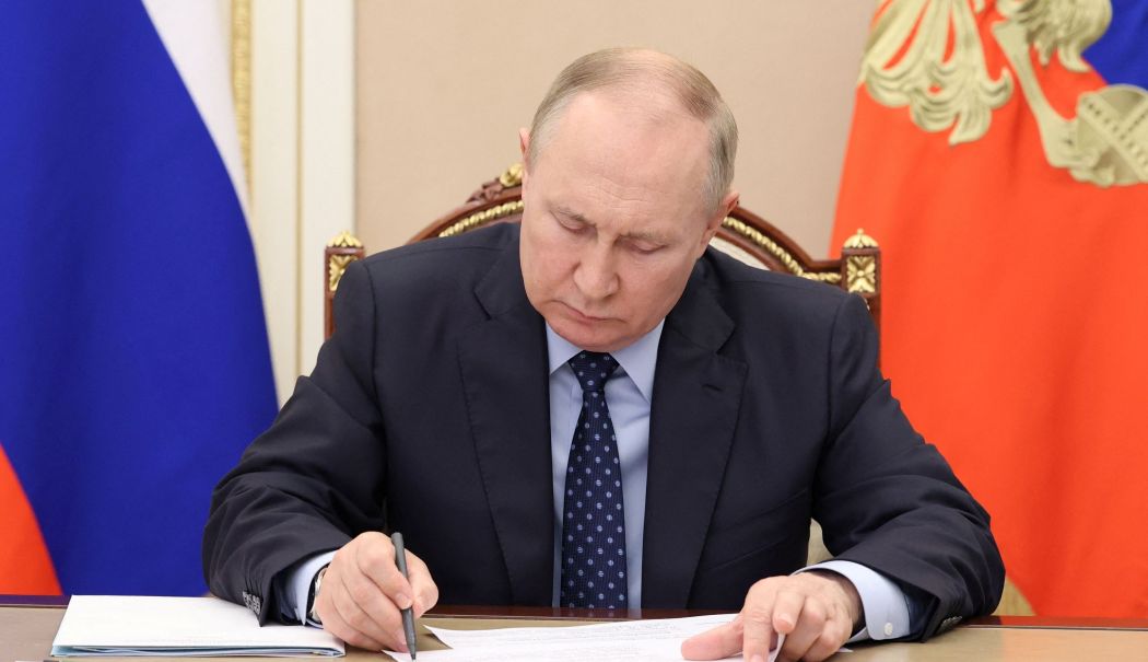 Vladimir Putin a promulgat legea care înăspreşte cenzura şi supravegherea pe internet - 1-1754033471.jpg
