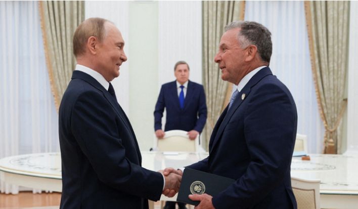 Kremlinul consideră constructivă discuţia lui Vladimir Putin cu Steve Witkoff - 1-1754550587.jpg