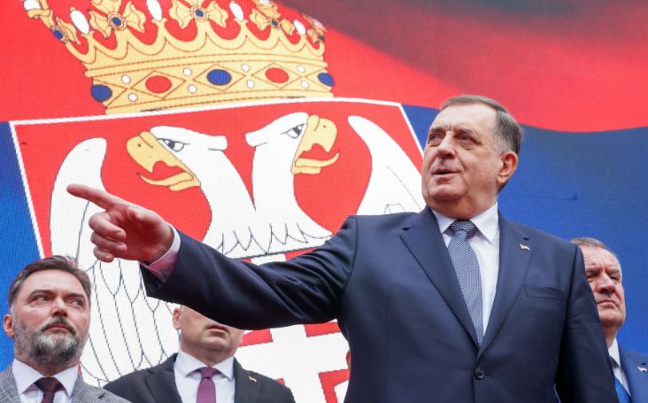 Liderul demis al sârbilor bosniaci convoacă un referendum pentru a-i confirma politica - 1-1754551065.jpg