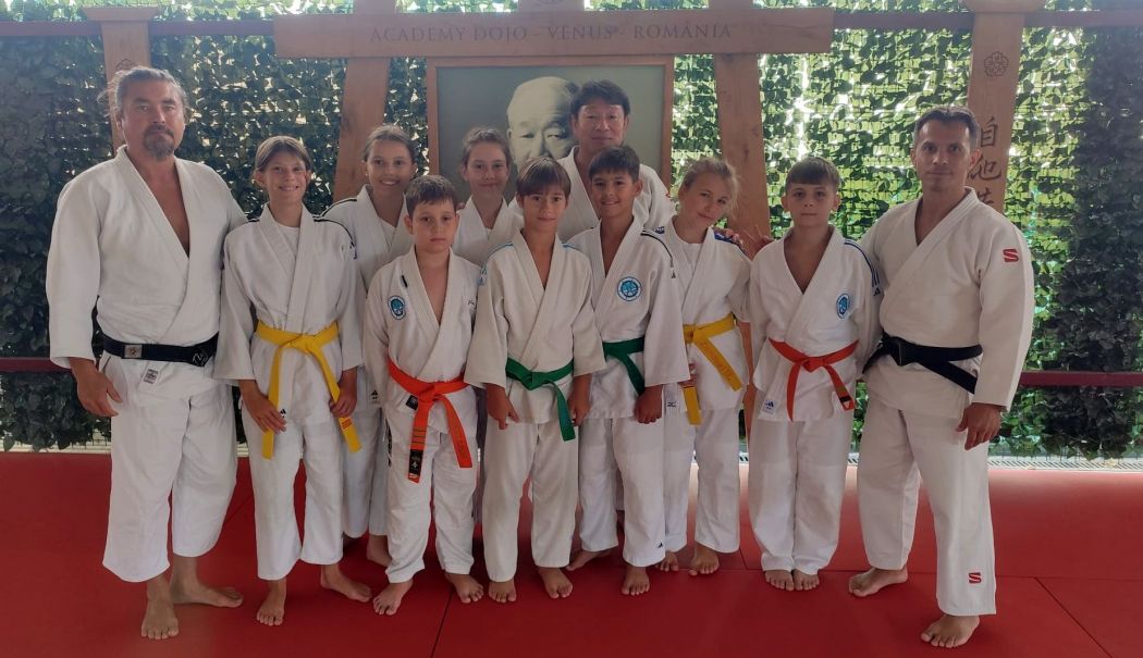 Trei sportivi de la CS Marina Constanţa, medaliaţi la Black Sea Judo Cup - 1-1756637740.jpg