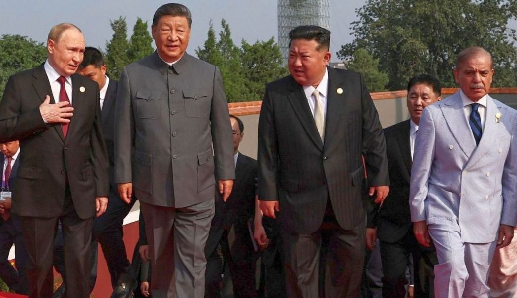 Preşedintele Xi Jinping, la parada uriaşă de la Beijing: „China este de neoprit!” - 1-1756884558.jpg
