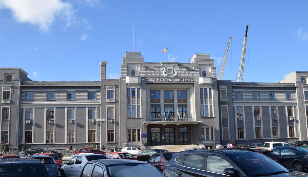 Administratorii Portului Constanţa se pregătesc să-şi prezinte raportul de activitate