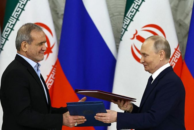 Acordul de asociere strategică între Rusia şi Iran a intrat în vigoare - 1-1759652802.jpg