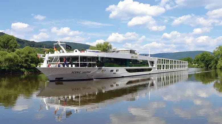 Nava fluvială "Scenic Jasper", în vizită de trei zile în Portul Constanța