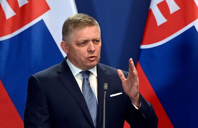 Partidul Socialiştilor Europeni a exclus formaţiunea premierului slovac Robert Fico - 1-1760866808.jpg