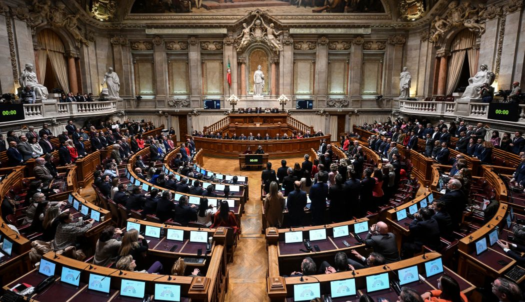 Guvernul portughez și extrema dreaptă au ajuns la un acord asupra legii privind cetățenia - 1-1761730692.jpg