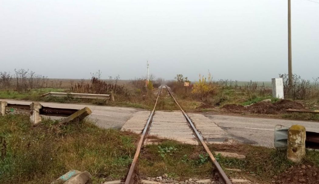 SRCF Constanța modernizează trecerea la nivel de pe E87. Circulația rutieră se va desfășura pe rute ocolitoare - 1-1763027768.jpg