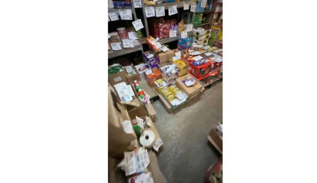 Comisarii CJPC Constanța în control la complexul comercial EDEN - 1-1763394510.jpg