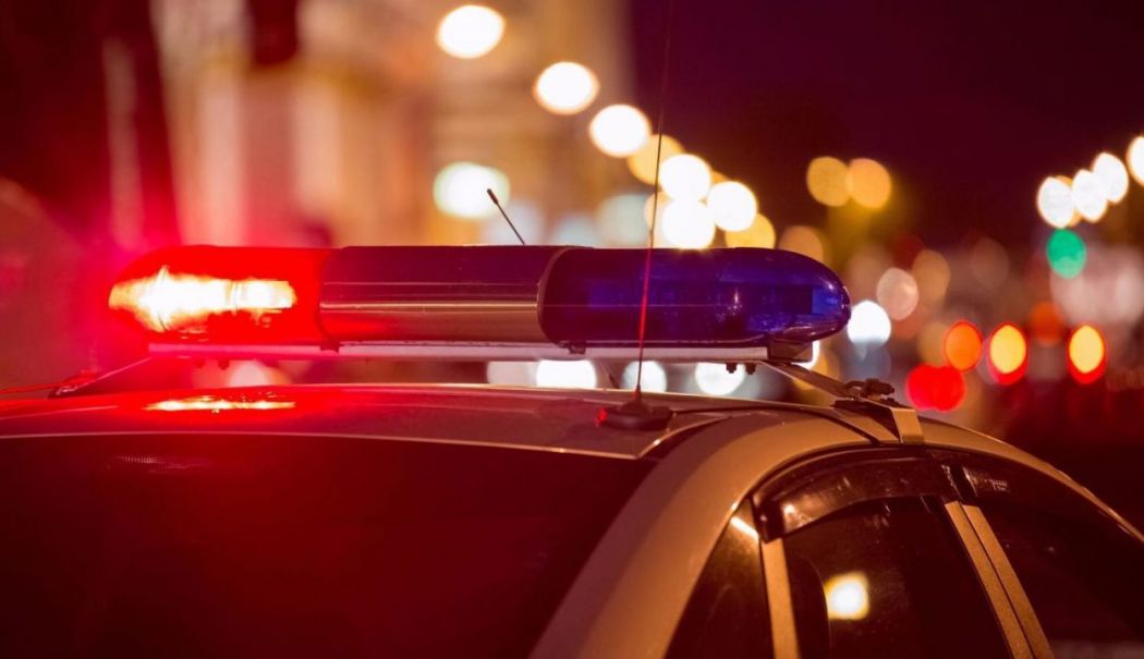Copilă cu deficiențe de auz, în stare critică după ce a fost împuşcată de poliţie în locuinţa mamei ei - 1-1763398121.jpg
