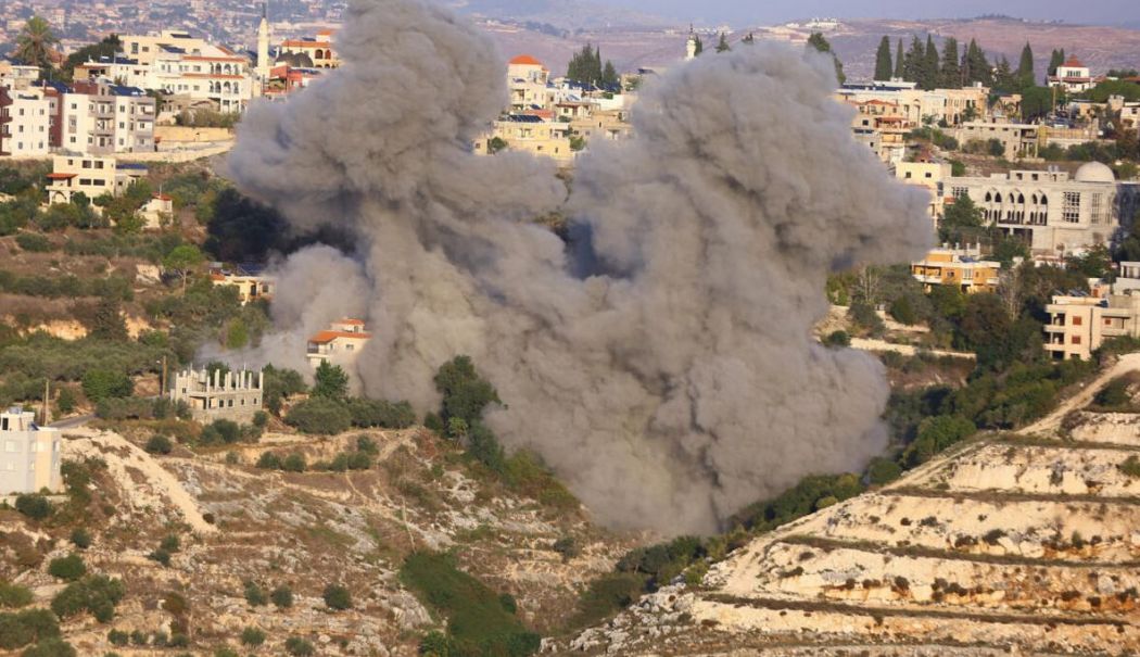 Israelul a bombardat clădiri în sudul Libanului, pe fondul creșterii tensiunilor cu Hezbollah - 1-1763629094.jpg
