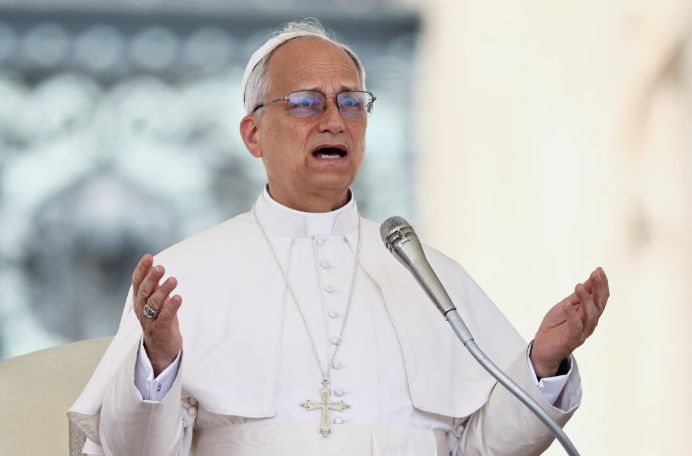 Papa Leon al XIV-lea atenționează: Conflictele pun în pericol viitorul umanității - 1-1764260715.jpg