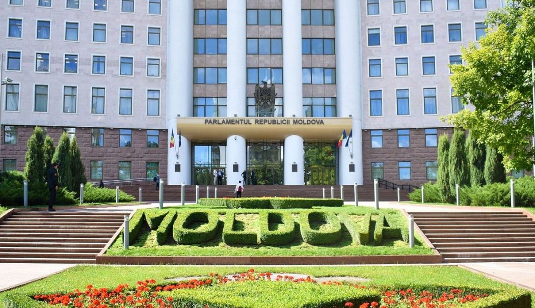 Parlamentul Republicii Moldova a votat pentru închiderea Centrului cultural rus de la Chișinău - 1-1764322718.jpg