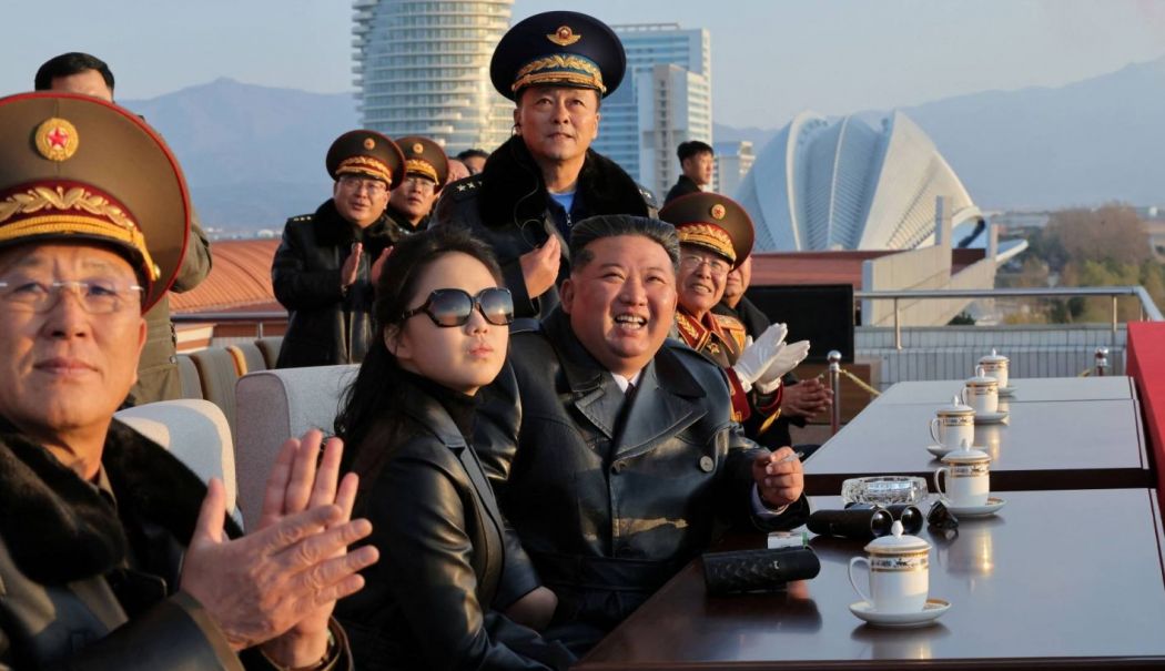 Kim Jong Un promite forțelor aeriene nord-coreene active noi și o nouă și importantă funcție - 1-1764494486.jpg